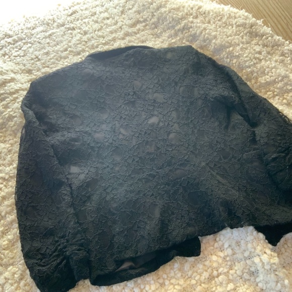 Express Lace Jacket - Picture 4 of 6